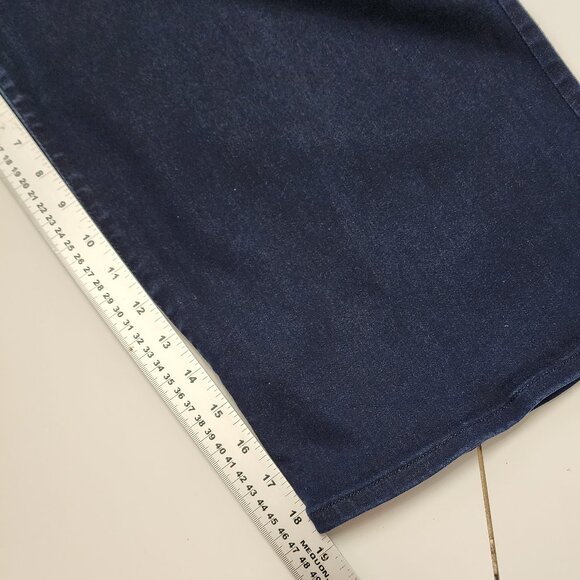 Guess Women's Size 30 Dark Wash High Waist Denim Bermuda Shorts Long Jean Shorts - Picture 7 of 13